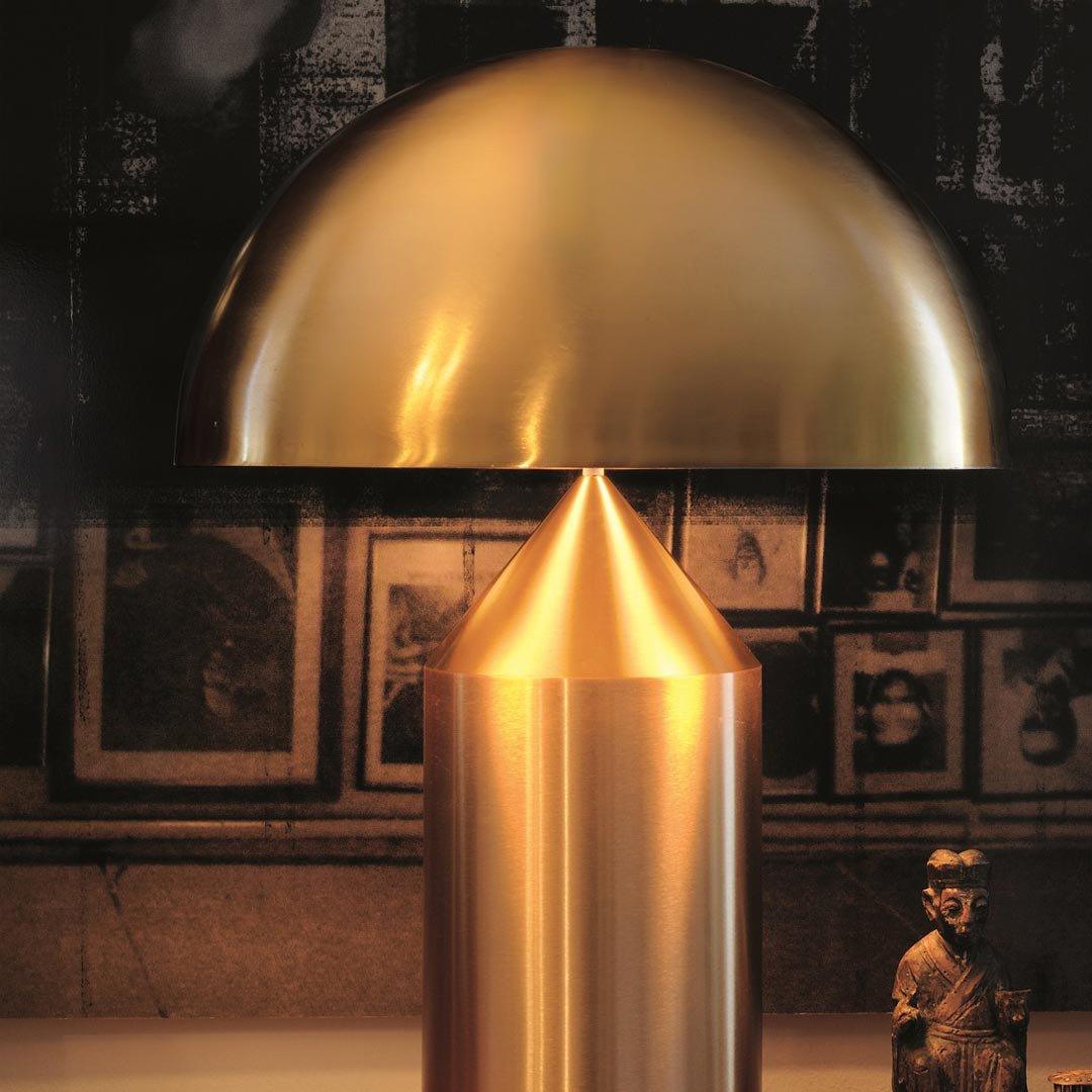 AtolloMetal Elegante Tischlampe aus Metall | Minimalistisches Design | Perfekt für Zuhause & Büro