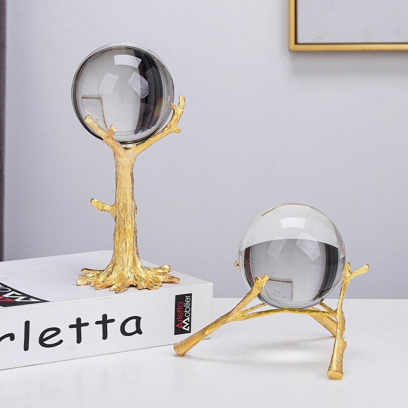 CrystalGlobe Eleganter Kristall-Glasball | Dekorationsobjekt mit filigranen Mustern