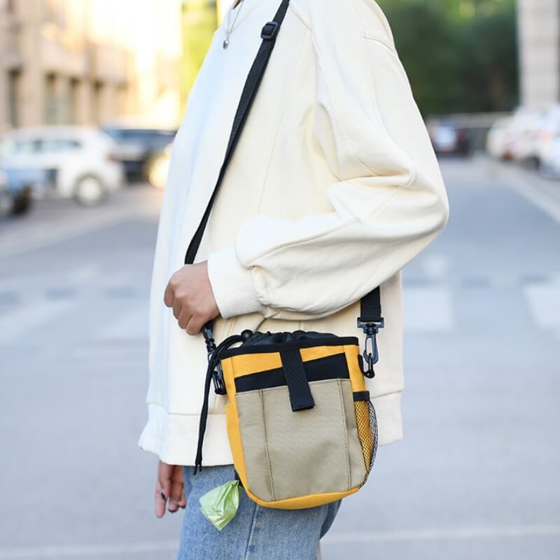 TreatTote Premium Hundeleckerli Trainingsbeutel | Praktisch | Wasserdicht | Für Hunde-Training