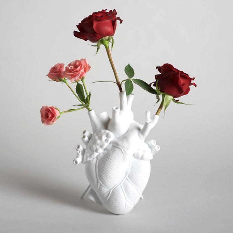 HeartSoul Herzförmige Keramikvase | Anatomisches Design | Dekovase für Zuhause | Stilvolle Blumenvase