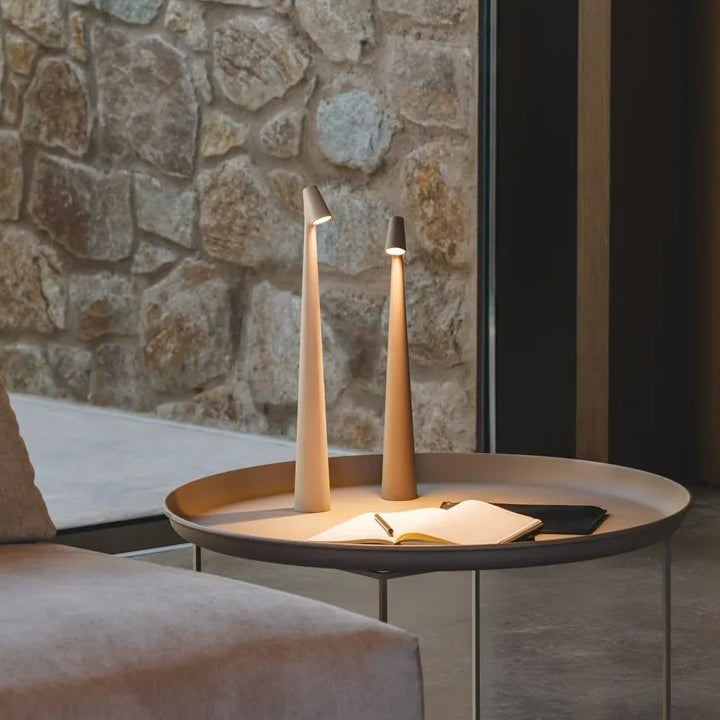 LumiSculpt Moderne LED Tischlampe | Skulpturales Design | Dimmbares Stimmungslicht | Perfekt für Zuhause & Büro