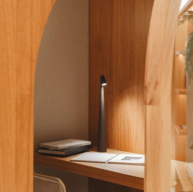 LuminoLite Tragbare LED Tischleuchte | Kabellose Stimmungs- und Leselampe | Perfekt für Innen und Außen | Deko für Zuhause und Büro