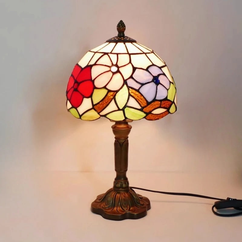 BaroqueGlow LED Tischlampe im Tiffany-Stil | Vintage Barock Design | Dekorative Leselampe