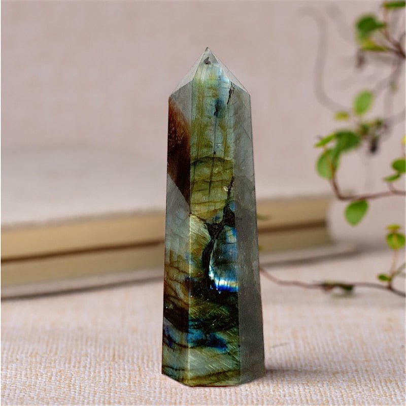 CrystalPeak | Natürliche Kristall-Türme | Heilsteine | Energiearbeit & Dekoration