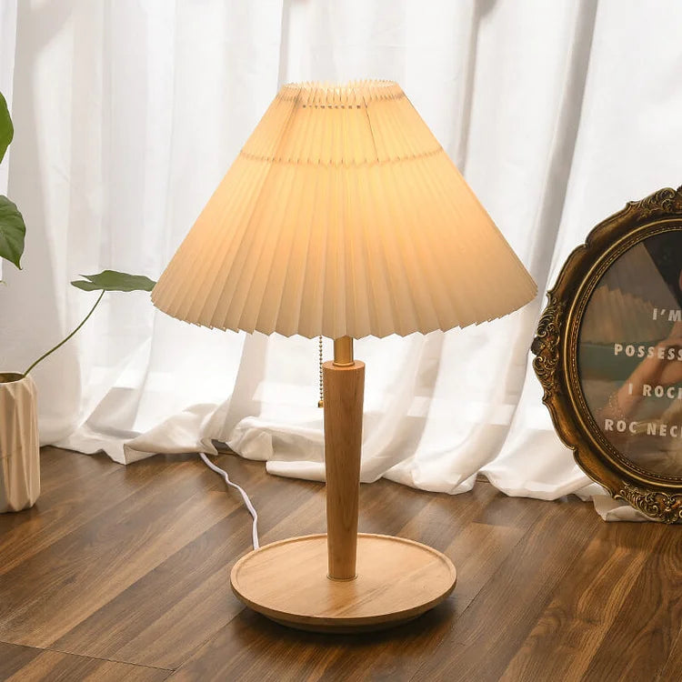 GrainGlow Vintage Tischlampe aus Plissiertem Holz | Stilvolle Beleuchtung | Perfekt für Zuhause
