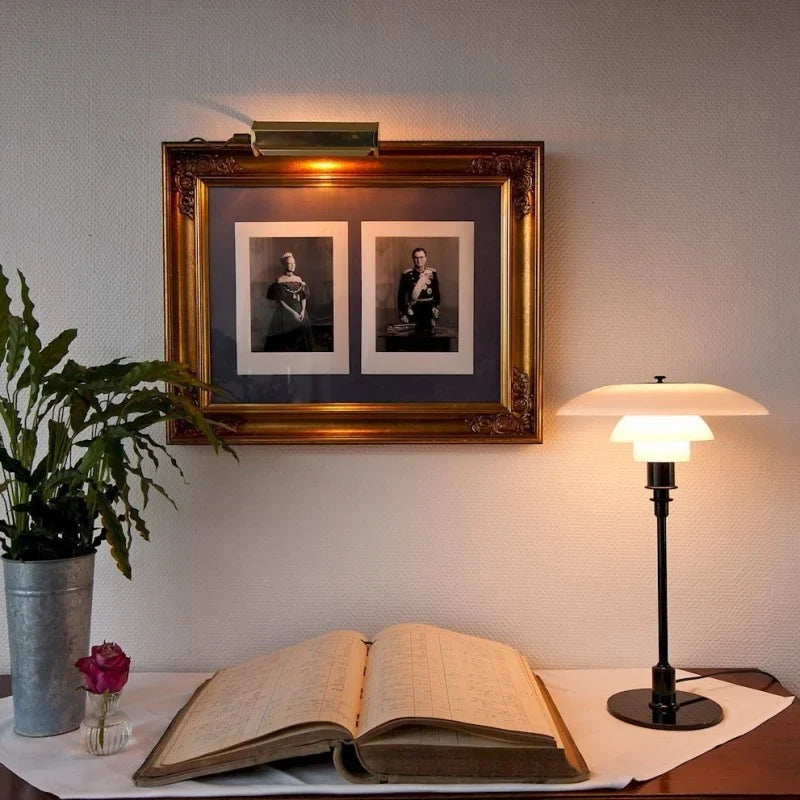 OrbitDisc Metall Tischlampe | Multilayer Design | LED Beleuchtung für Stilvolle Innenräume