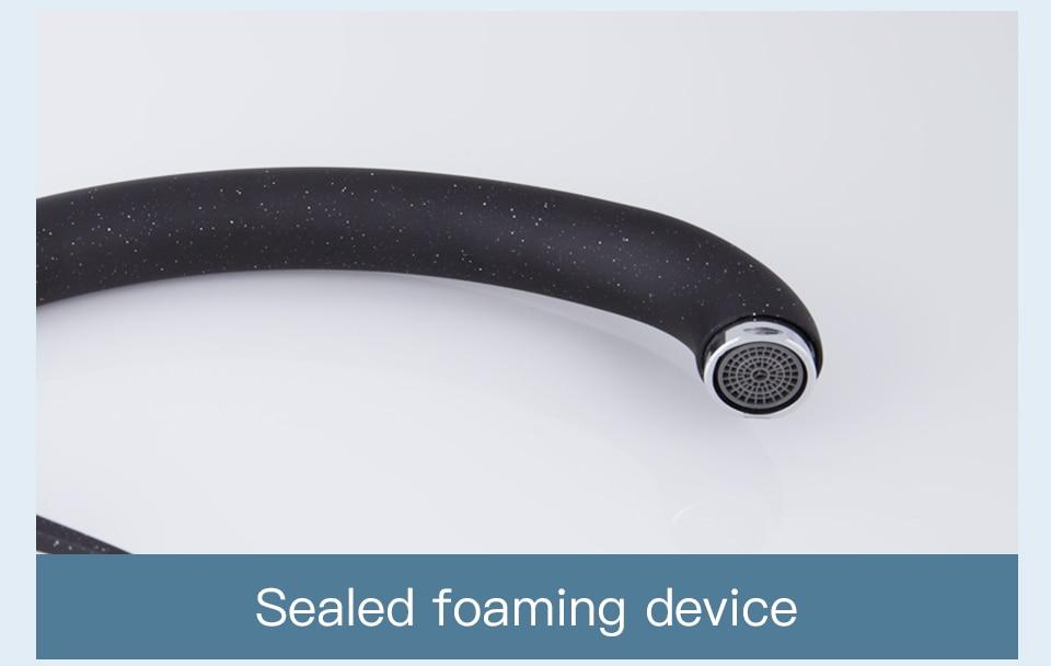 FlowNique Moderne Küchenarmatur | Zeitloses Design | Hochwertige Materialien | Flexibilität für Ihre Küche