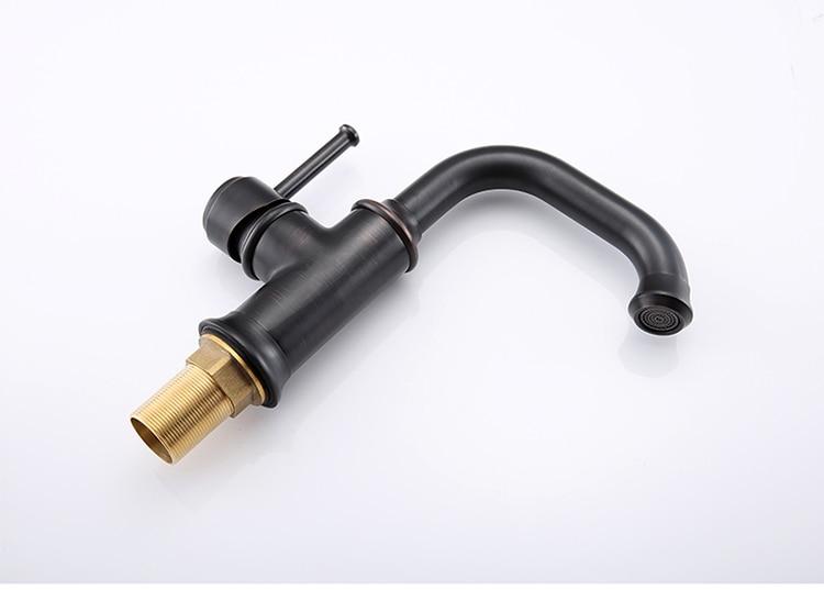 Brassique Vintage Badezimmerarmatur | Stilvolle Messing-Wasserhahn | Hochwertige Verarbeitung | Eleganz für Ihr Bad