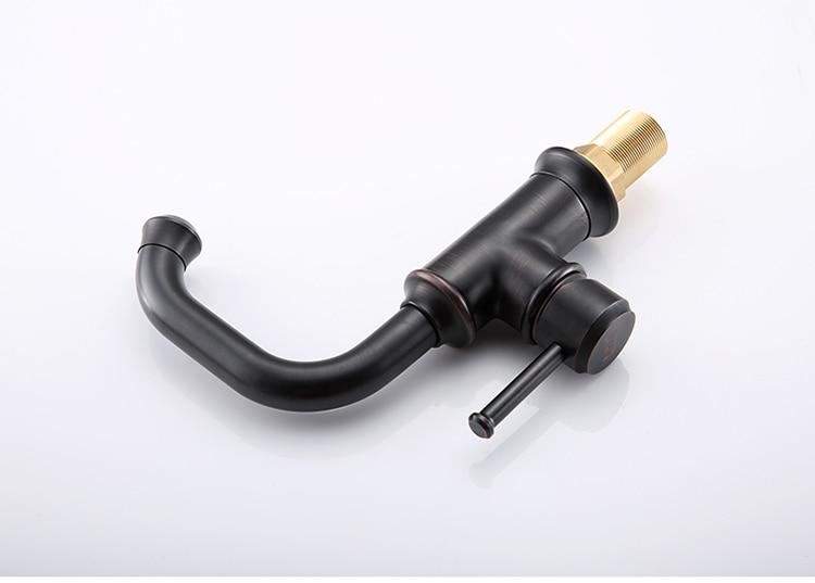 Brassique Vintage Badezimmerarmatur | Stilvolle Messing-Wasserhahn | Hochwertige Verarbeitung | Eleganz für Ihr Bad