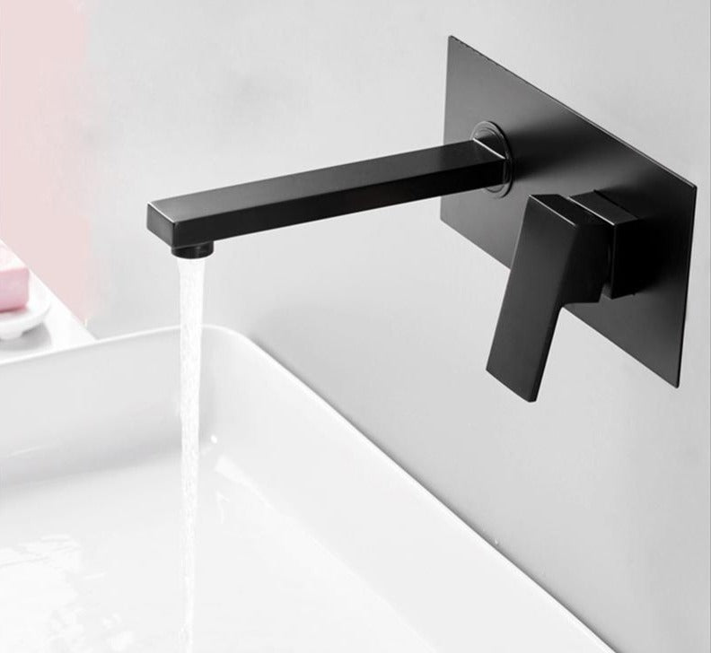 Velora Matte Schwarz Wandarmatur | Luxuriöses Design | Badezimmer-Wasserhahn