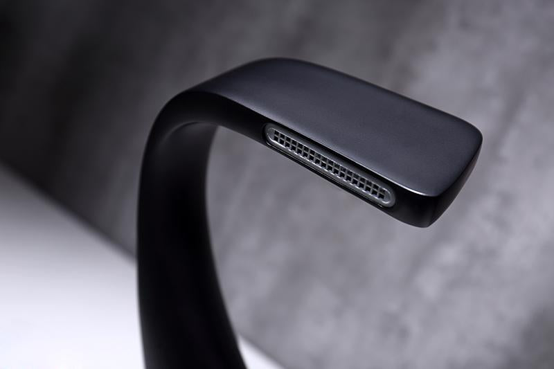 CascadeLux Moderne Badezimmerarmatur | Chrom Wasserfall-Wasserhahn | Solides Messing | Elegantes Design