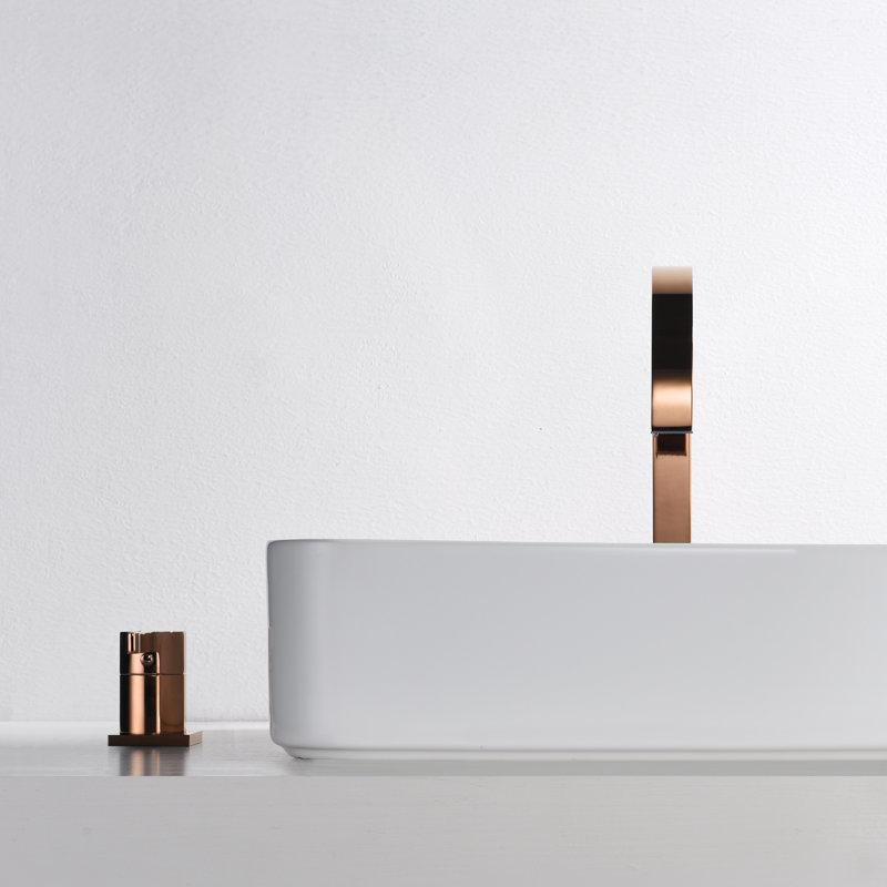 EleganFlow Pro - Zweiloch Badarmatur | Lange Rohr-Design | Premium Wasserhahn für Waschbecken | Hochwertige Materialien