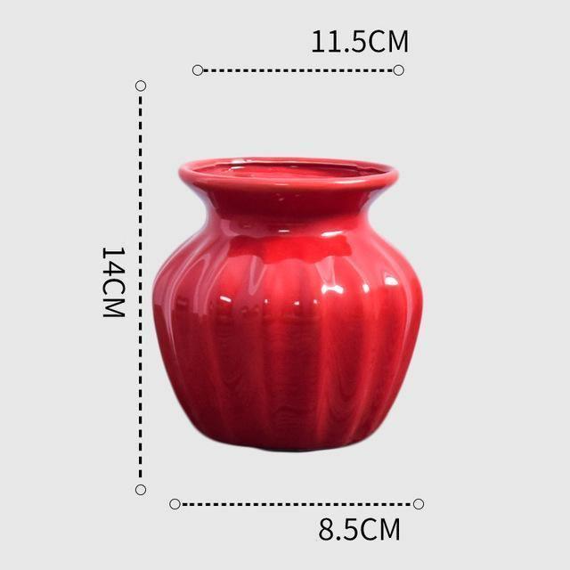 CrimsonFlow Geschwungene Rote Vase | Zeitloses Design | Dekoratives Highlight | Moderne Wohnkultur