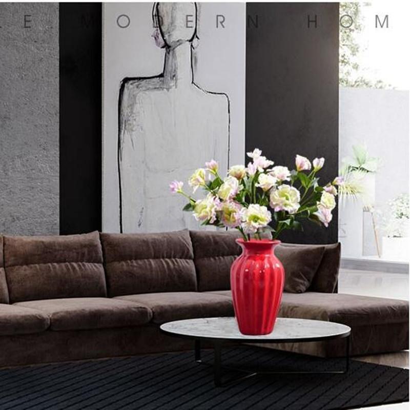 CrimsonFlow Geschwungene Rote Vase | Zeitloses Design | Dekoratives Highlight | Moderne Wohnkultur