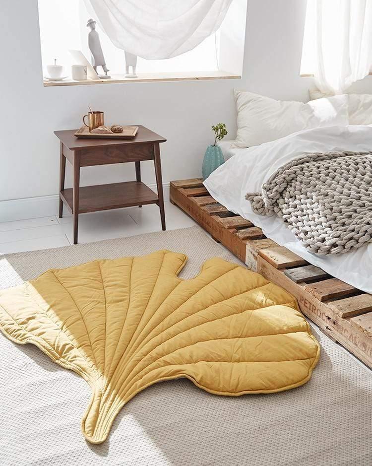 LeafNest Kuscheldecke im Blatt-Design | Weich & Vielseitig | Perfekt für Zuhause
