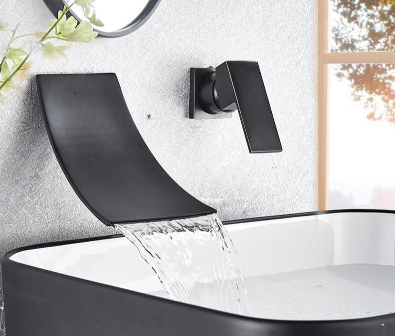 AquaCrest Wandarmatur | Wasserfall-Design | Einhebelmischer | Modern & Langlebig | Badezimmer-Wasserhahn