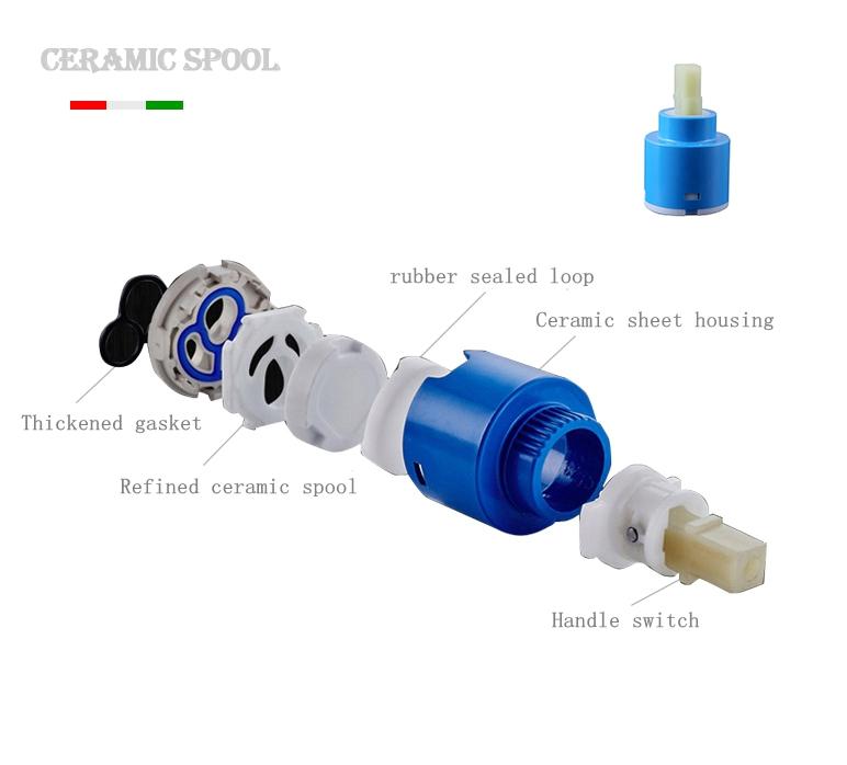 GoldenCrest Luxe - Messing Kran Wasserhahn | Luxuriöse Badarmatur | Zeitloses Design | Perfekte Ergänzung für Ihr Badezimmer