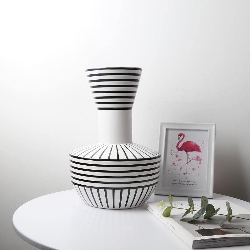 GeoStyle Monochrom Keramik Blumenvase | Geometrisches Design | Dekoration für Zuhause