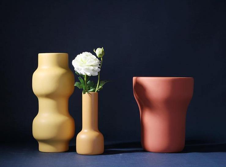 BerryBloom Keramik-Blumenvase | Warme Farbpalette | Elegantes Design | Perfekte Dekoration für Zuhause