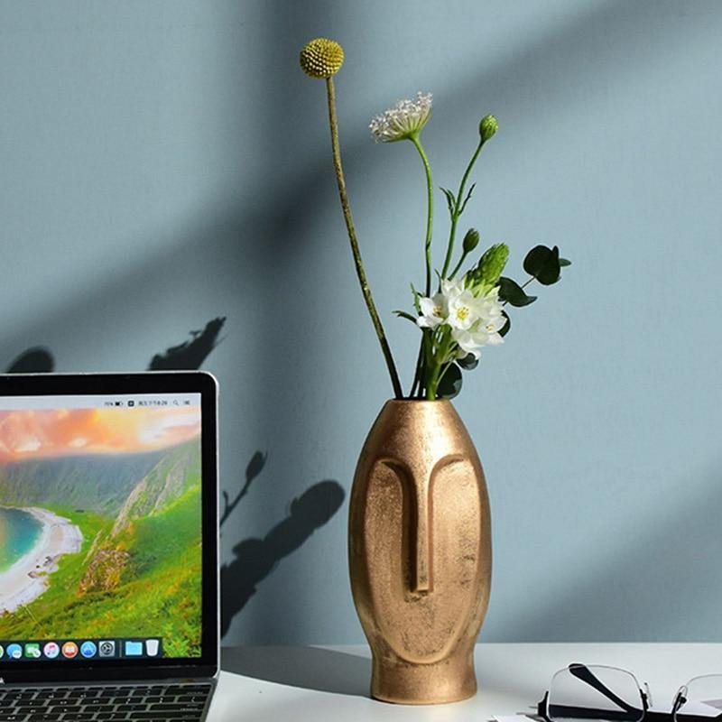 VaseMuse Abstrakte Keramikvase mit Gesichtsdesign | Modernes Deko-Highlight | Zeitlos & Elegant