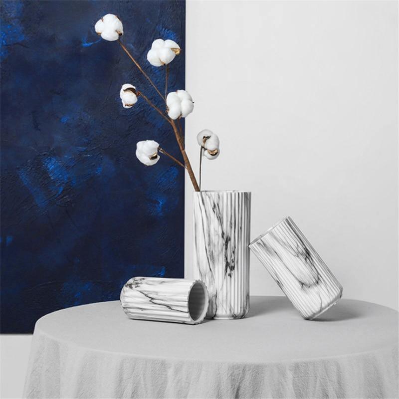 StoneCrest Strukturierte Marmor-Blumenvase | Elegantes Design | Hochwertige Dekoration | Modern und Luxuriös