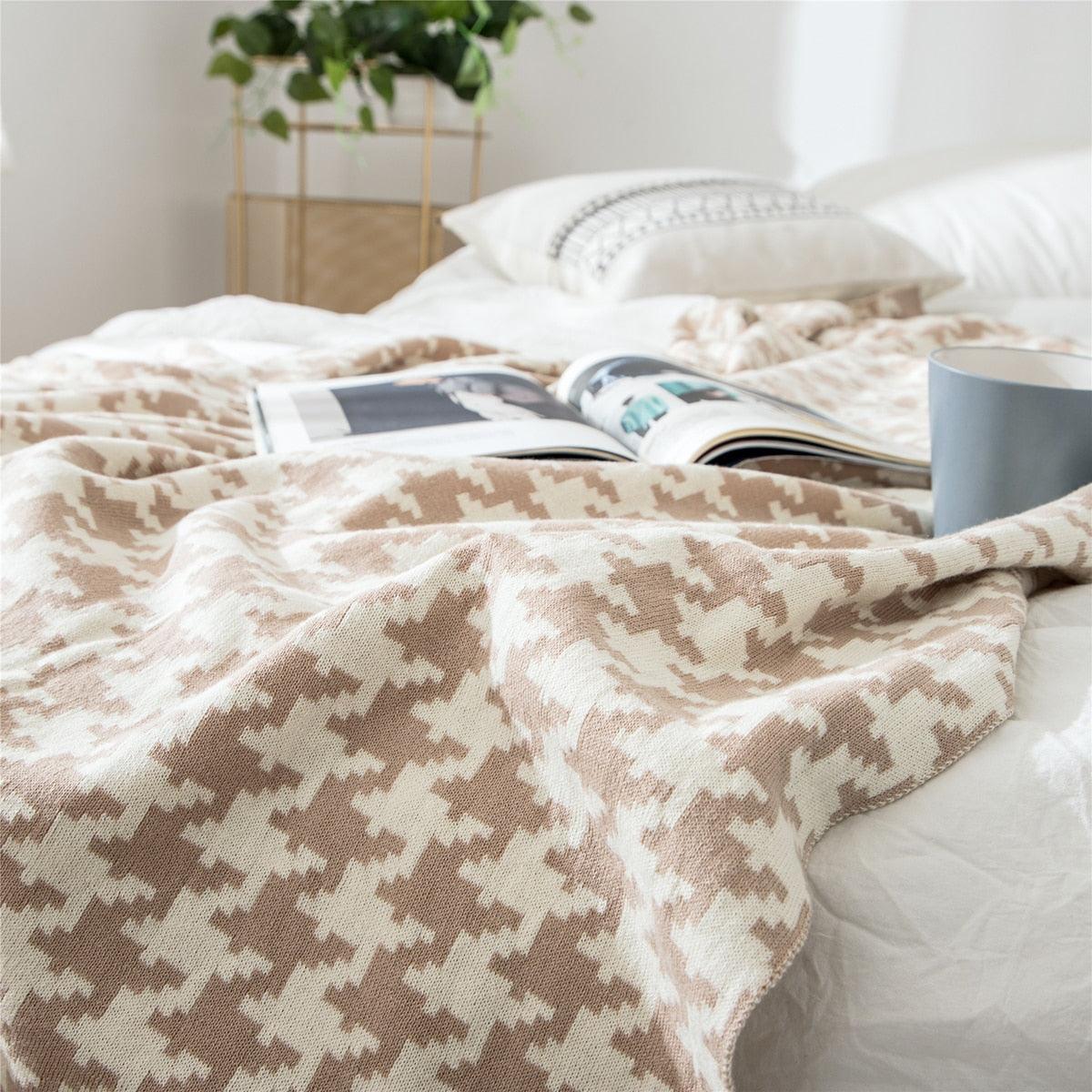 PlaidLuxe Houndstooth Kuscheldecke | Kariertes Design | Weich & Gemütlich | Verschiedene Größen