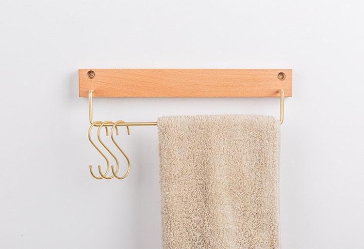 TowelTree Holz Handtuchständer | Minimalistisches Design | Platzsparender Handtuchhalter für Bad & Schlafzimmer