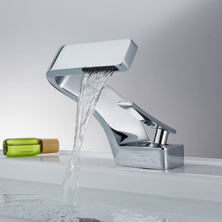 FlowLuxe Moderner geschwungener Wasserhahn | Wasserfall-Design | Premium-Qualität | Stilvoll und funktional