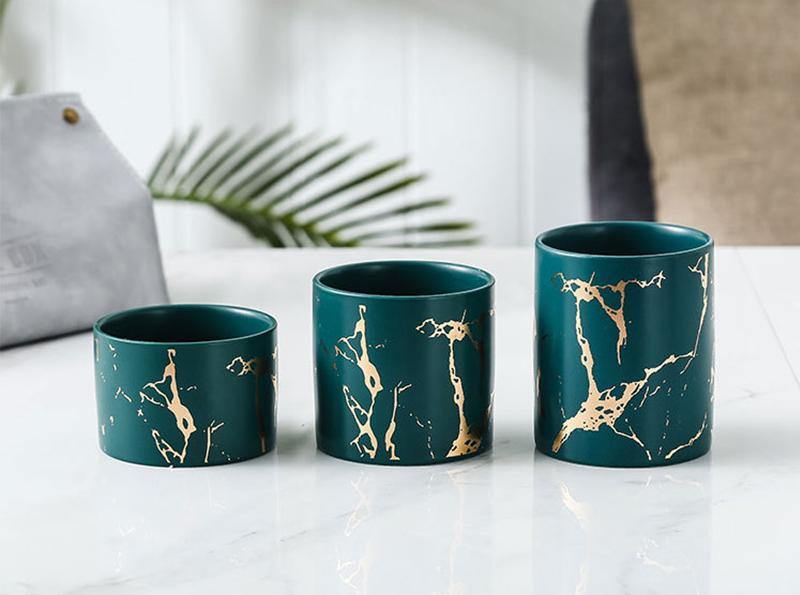 MarbleNest Tischpflanzgefäß | Keramik & Geometrischer Metallständer | Dekoratives Pflanzgefäß für Zuhause