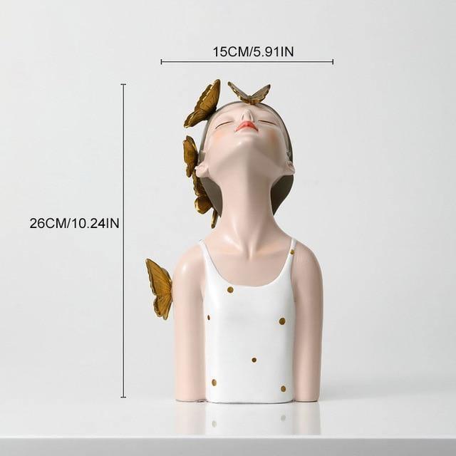 ButterflyAura Mädchenfigur Deko | Stilvolle Schmetterlings-Mädchen Ornamente | Vase & Tablett Design