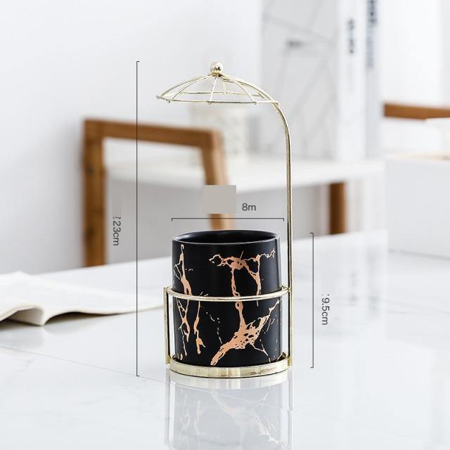 LustraGold Ceramic Swirl Planter mit Goldständer | Eleganter Keramiktopf | Stilvolle Pflanzenhalterung für Zuhause