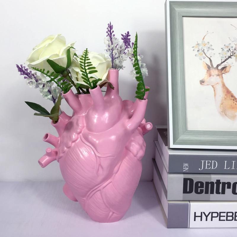 HeartSoul Herzförmige Keramikvase | Anatomisches Design | Dekovase für Zuhause | Stilvolle Blumenvase