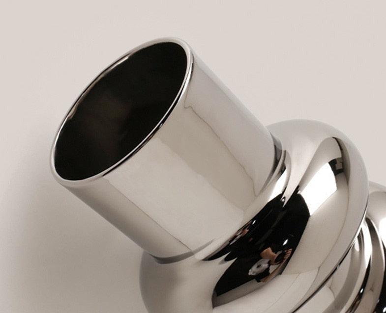 Vasaro Tanz Ring Keramik Vasen | Modernes Design | Dekoration für Wohnzimmer & Büro | In Silber & Weiß