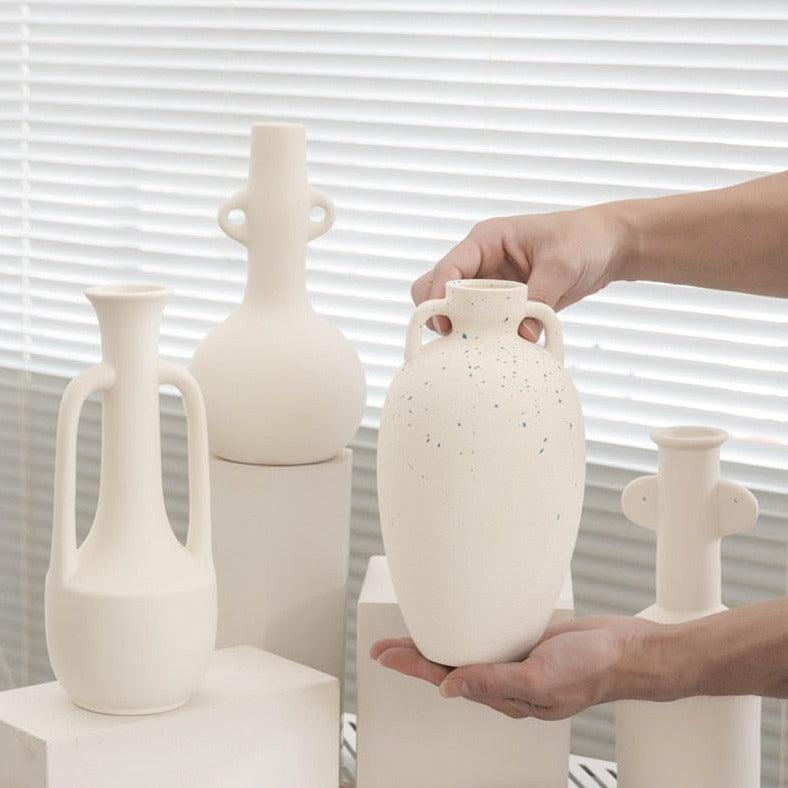 VaseLuxe Designer Vase | Elegantes Finish | Matte & Gesprenkelte Varianten | Stilvolle Dekoration