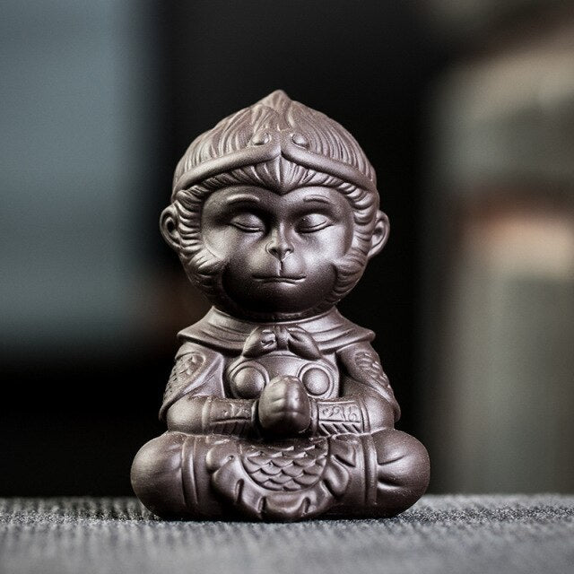 MonkeyKing Teesalon Ornament | Asiatische Dekofigur | Elegantes Affenkönig-Design | Dekoration für Zuhause & Teezeremonien