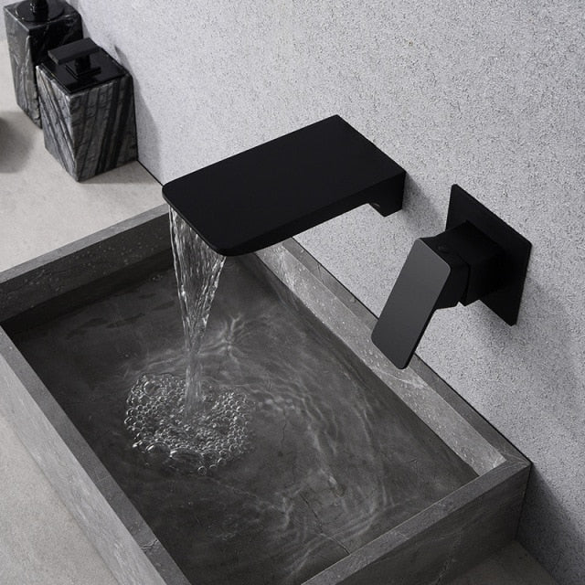 FlowSense Moderner Wand-Wasserhahn | Minimalistisches Design | Hochwertige Materialien | Langlebige Leistung