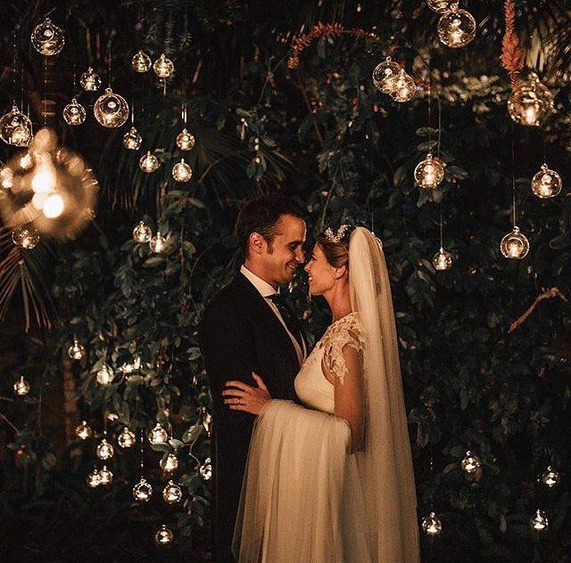 StellaLume 12 - Hängelampe mit Glasglobes | Moderne Pendelleuchte | Elegantes Design für Esszimmer & Wohnzimmer