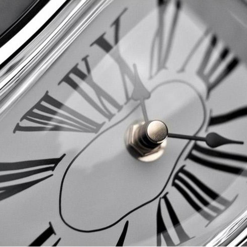 TimeFlow Schmelzende Wanduhr | Dali-inspiriertes Design | Moderne Kunstuhr | Deko für Zuhause