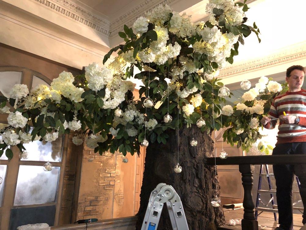 StellaLume 12 - Hängelampe mit Glasglobes | Moderne Pendelleuchte | Elegantes Design für Esszimmer & Wohnzimmer