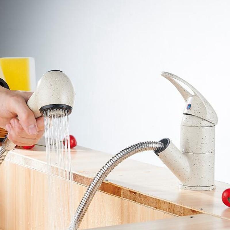 AquaGlide Kupfer Küchenarmatur mit ausziehbarer Brause | Deckmontage | Modernes Design | Flexibel & Langlebig