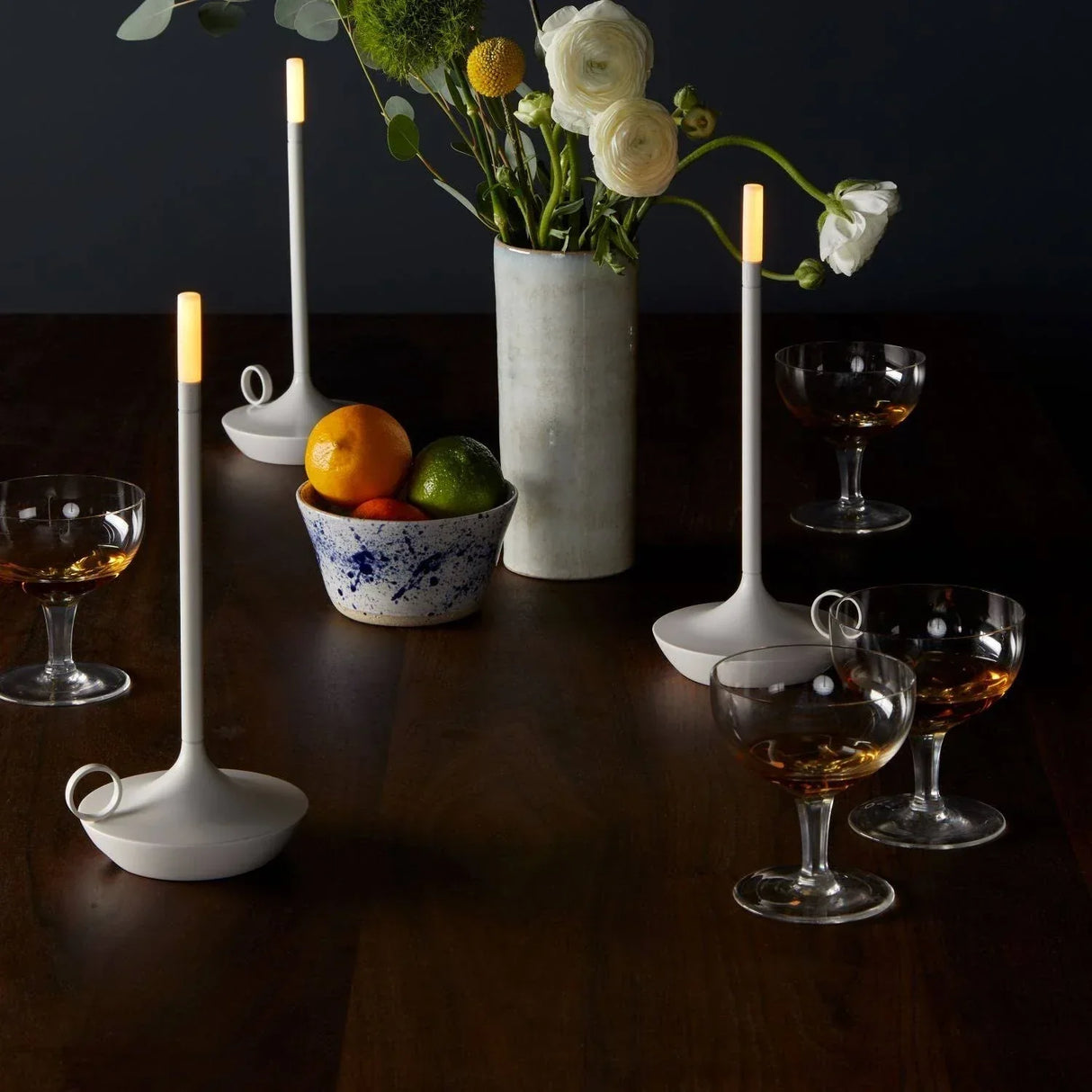 LumiLantern Tragbare Kerzenlaterne | Vintage Design LED Laterne | Outdoor Deko für Garten & Terrasse