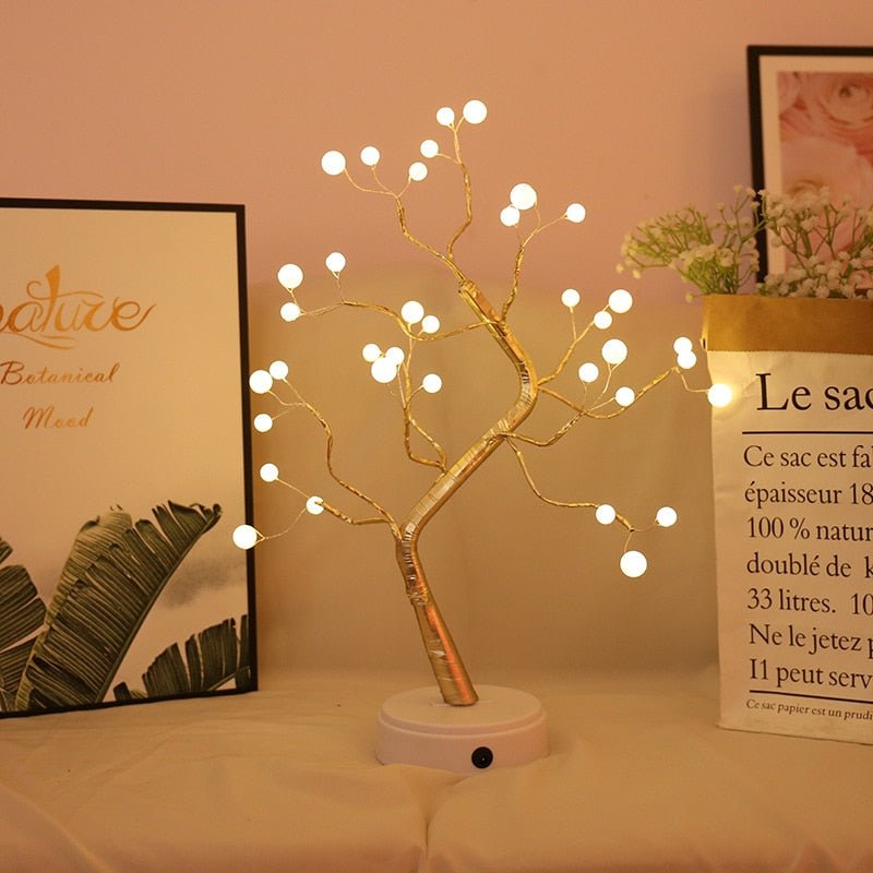 FairyTree LED Baumlichter Lampe | Dekoratives Stimmungslicht | Kupferdraht & Fairy Lights | Kabellose Tischlampe für Zuhause
