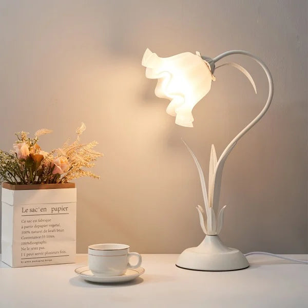 FloraFlex Verstellbare Vintage Blume Tischlampe | Elegantes Design | Dimmbares Licht für Zuhause