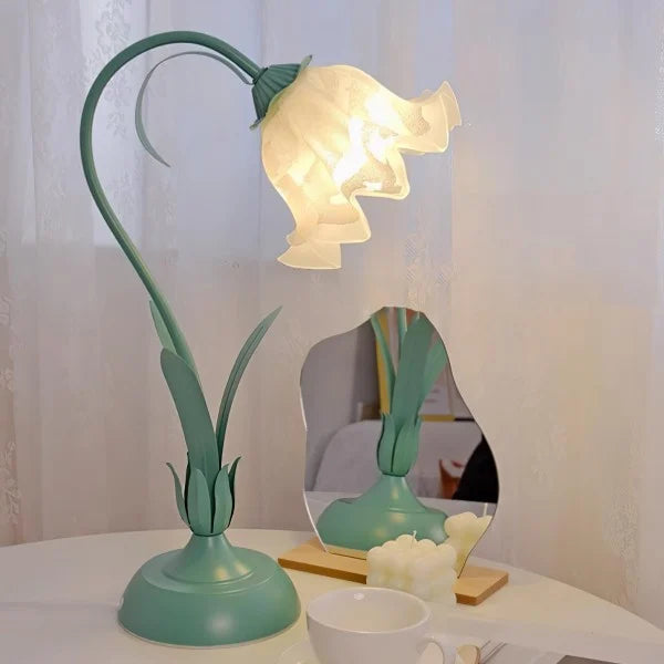FloraFlex Verstellbare Vintage Blume Tischlampe | Elegantes Design | Dimmbares Licht für Zuhause