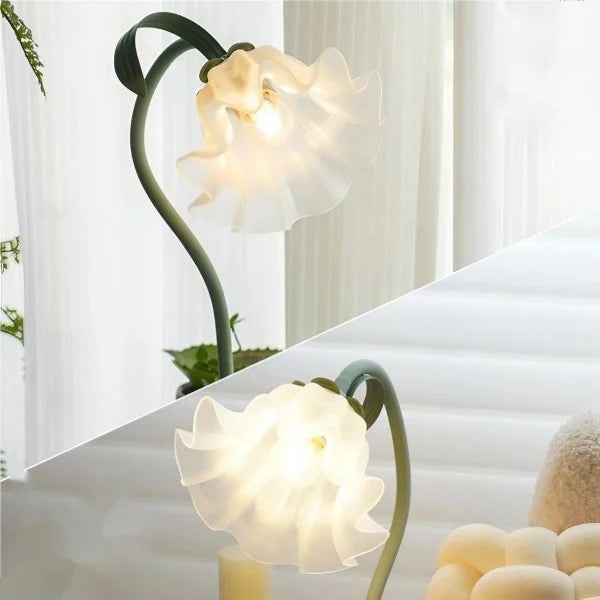 FloraFlex Verstellbare Vintage Blume Tischlampe | Elegantes Design | Dimmbares Licht für Zuhause