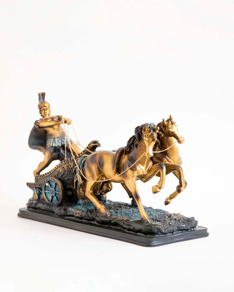 ImperiumChariot Statue eines römischen Gladiatoren-Kampfwagens mit Pferden | Dekofigur im antiken Stil | Luxuriöse Wohnkultur