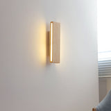 LumoLog Japanischer Minimalistischer Rotierender LED Wandstrahler | Holzoptik | Dimmbar | Modernes Design für Zuhause