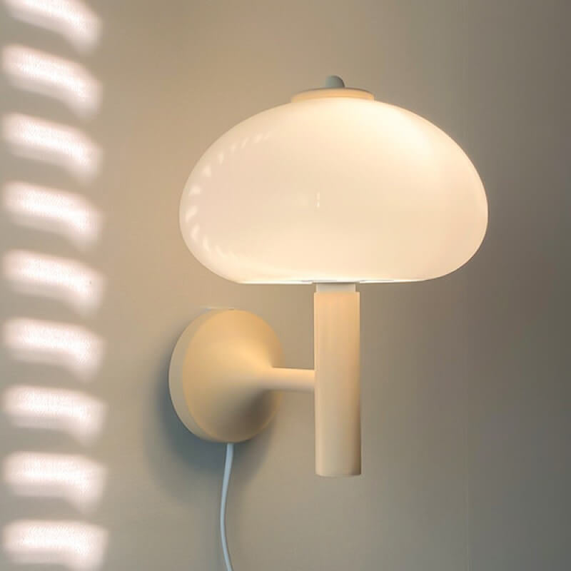 LumiMushroom Nordic Vintage Wandleuchte | Milchglas-Kuppel | Pilz-Design | 1-flammig | Dekorative Beleuchtung