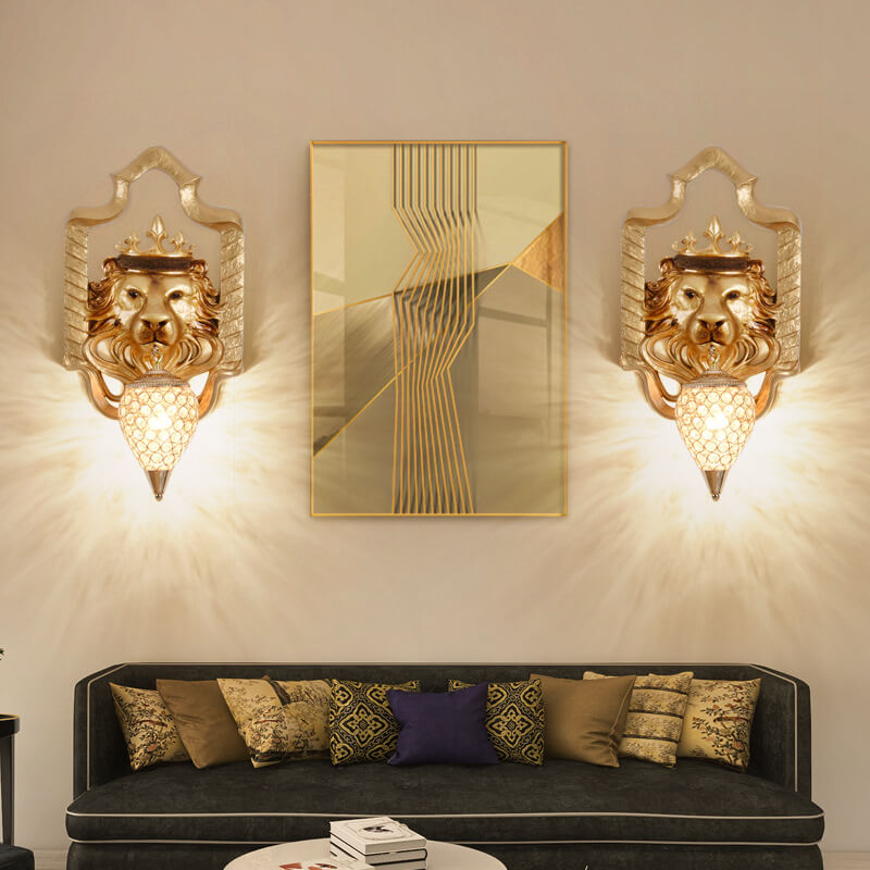 Regalia Luxe Löwenkopf Wandlampe | Vintage Laterne | Harz & Kristall | 1 Licht | Elegantes Design