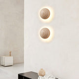 WabiGlow Minimalistische LED Wandleuchte | Runder Travertin | Japanisches Wabi-Sabi Design | Warmes Licht | Dekorative Beleuchtung